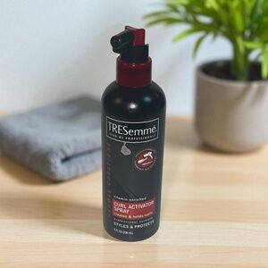 1 New Tresemme Curl Activator Spray 8 Oz Some Shelf Wear Discontinued Retired